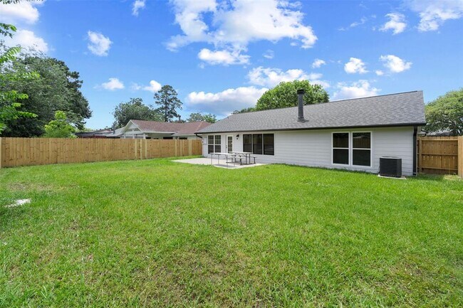 Building Photo - 20102 Woodhall Ln