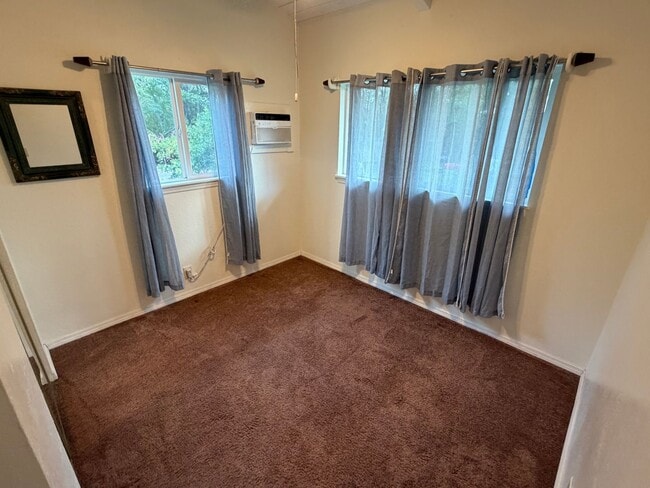 Building Photo - 2BR / 1BA Standalone Cottage for Rent – Kihei