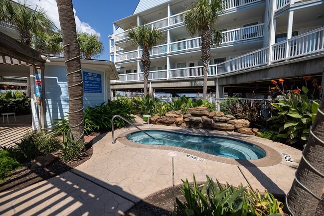 Building Photo - 10811 Termini-San Luis Pass Rd