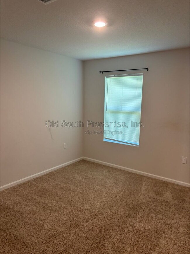 Building Photo - 969 Jacobs Way