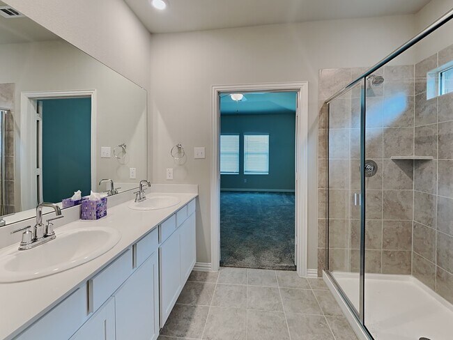 Building Photo - 5533 Baker Creek Rd