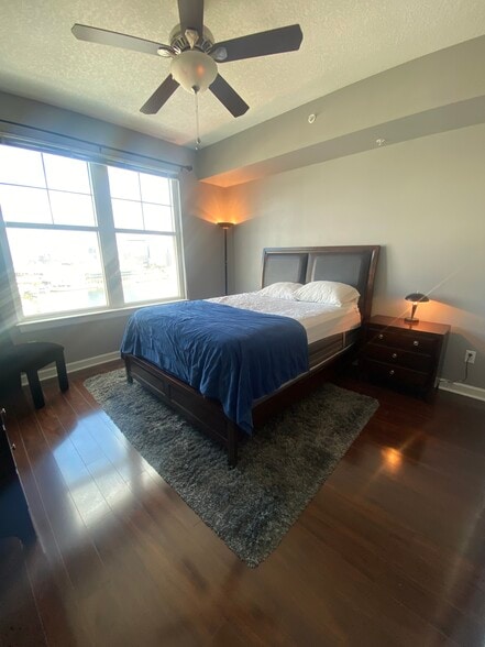 Building Photo - 345 Bayshore Blvd