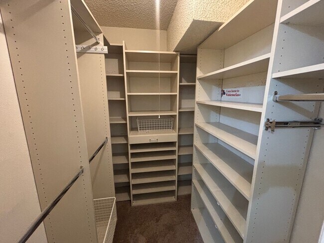 Building Photo - Charming 2-Bedroom Condo with Community Pool & Utilities Included in Newhall!