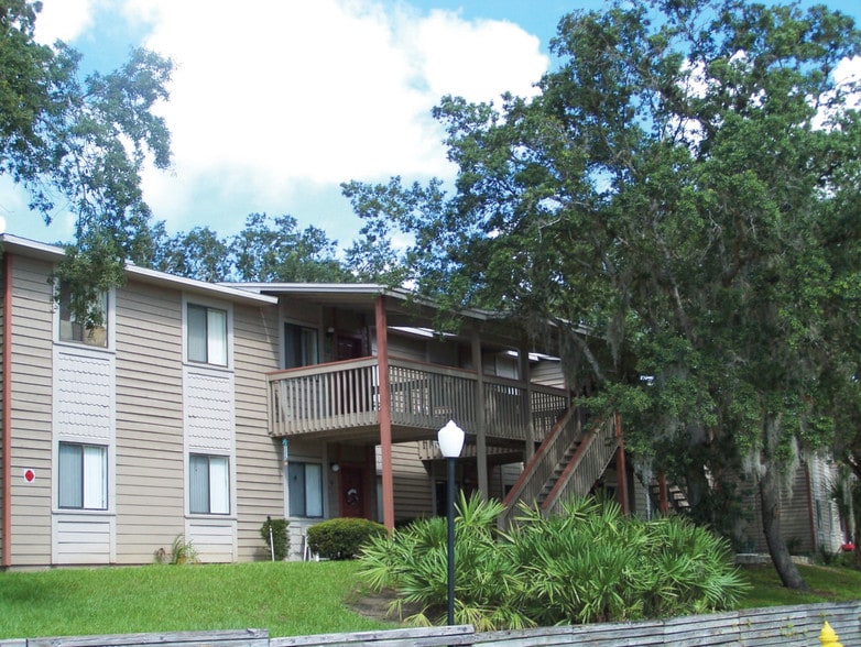 Windover Oaks 1770 Windover Oaks Cir Titusville FL 32780 Apartment