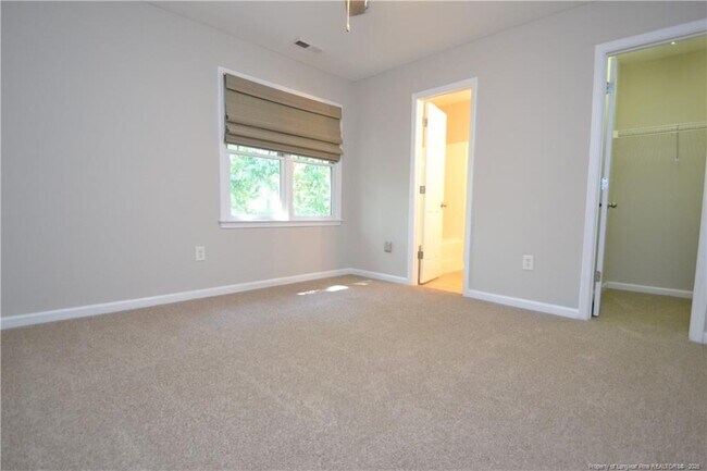 Building Photo - 1000 Bungalow Park Dr