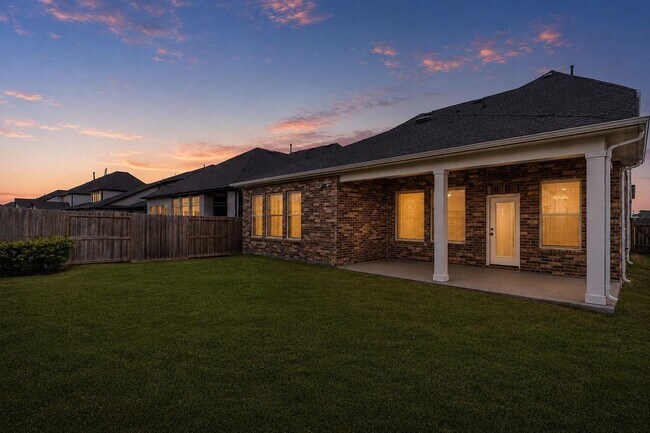 Building Photo - 18303 Bluebird Br Ln