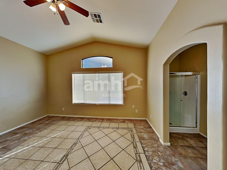 Building Photo - 3705 W Fitzwater Ct