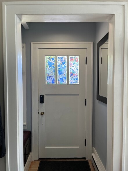 Building Photo - 4732 Harriet Ave