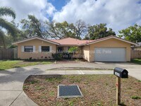 Building Photo - 1835 Nursery Rd