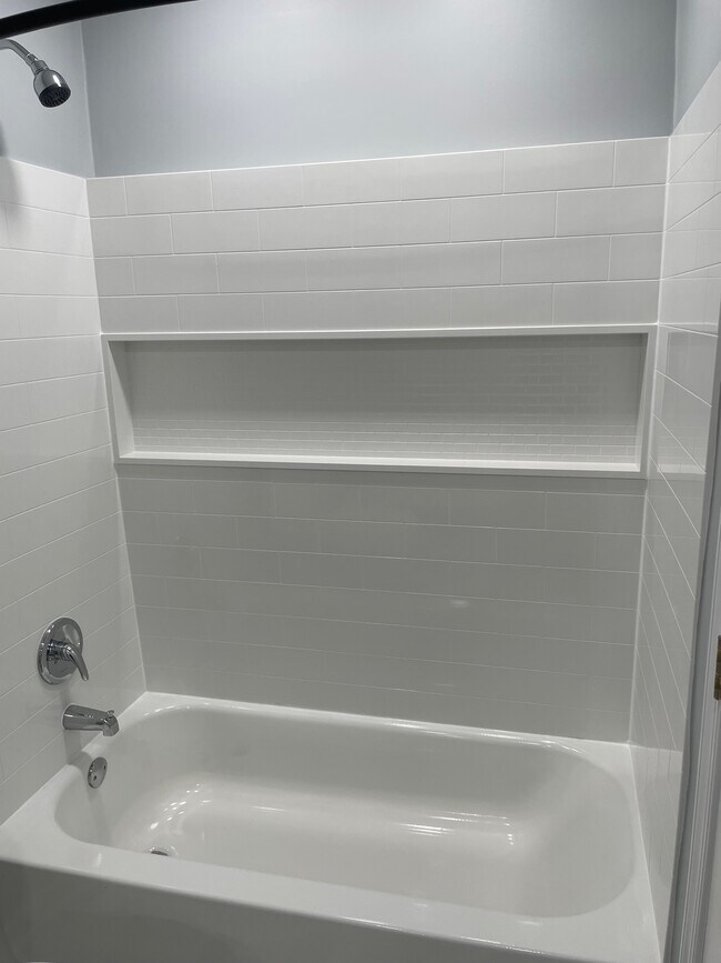 Building Photo - 14369 Newbern Loop