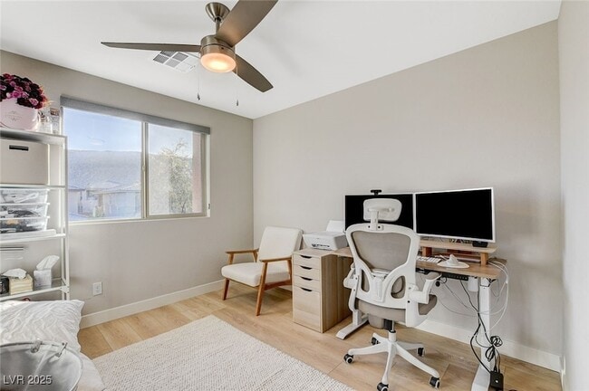 Building Photo - 9716 Jade Rise Ave