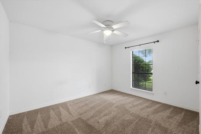 Building Photo - 1143 Bayshore Dr