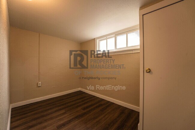 Building Photo - 1111 E Flint St