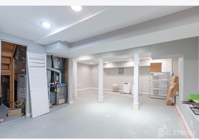 Building Photo - 3 Tiger Lilly Ct