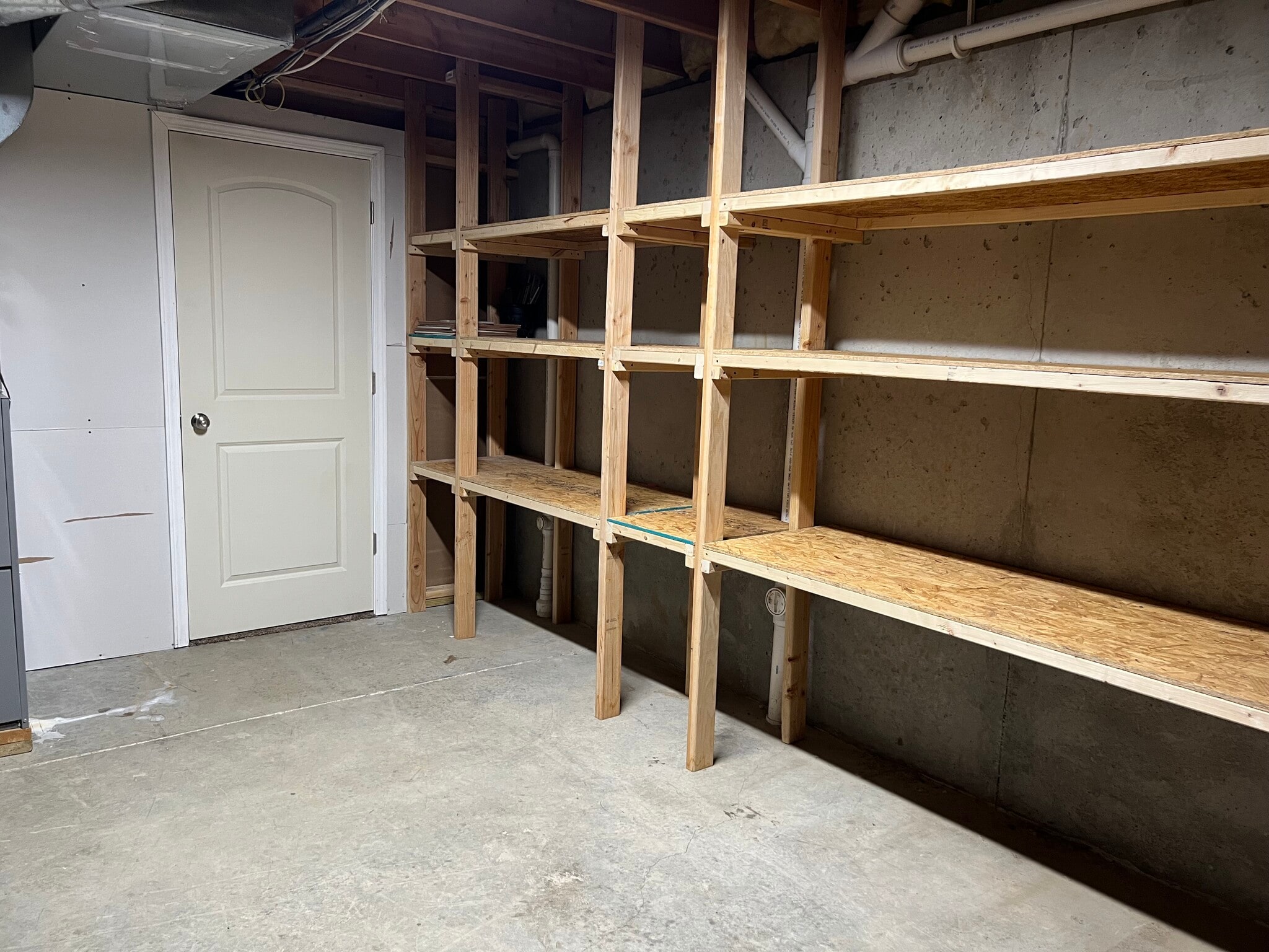 Utility room - 4701 Rainbow Trout Dr