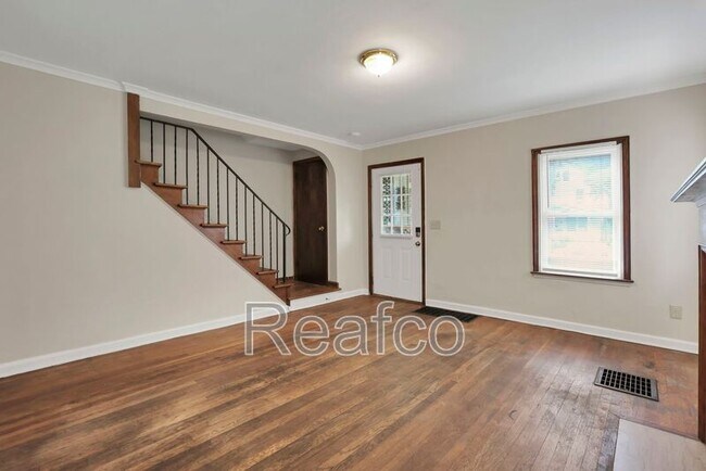 Building Photo - 53 S Burgess Ave