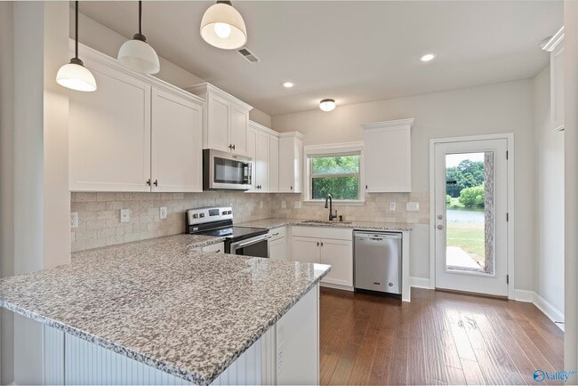 Building Photo - 125 Princewater Dr