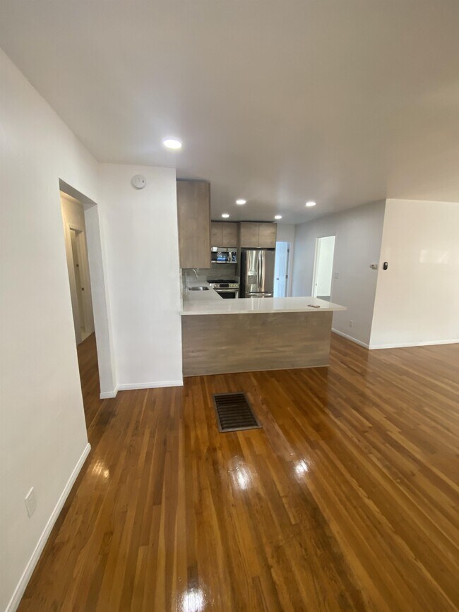Building Photo - 4955 63rd St
