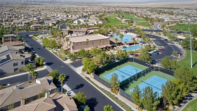 Building Photo - 1032 Via Panfilo Ave