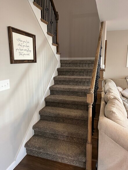 Building Photo - 1529 Kestrel Dr
