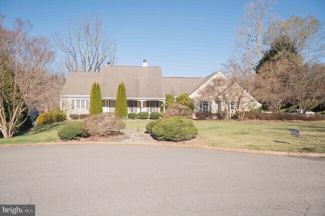 Building Photo - 4708 Randolph Ct