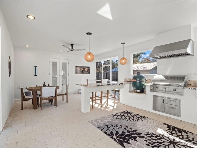 Building Photo - 1021 Temple Grove Pl