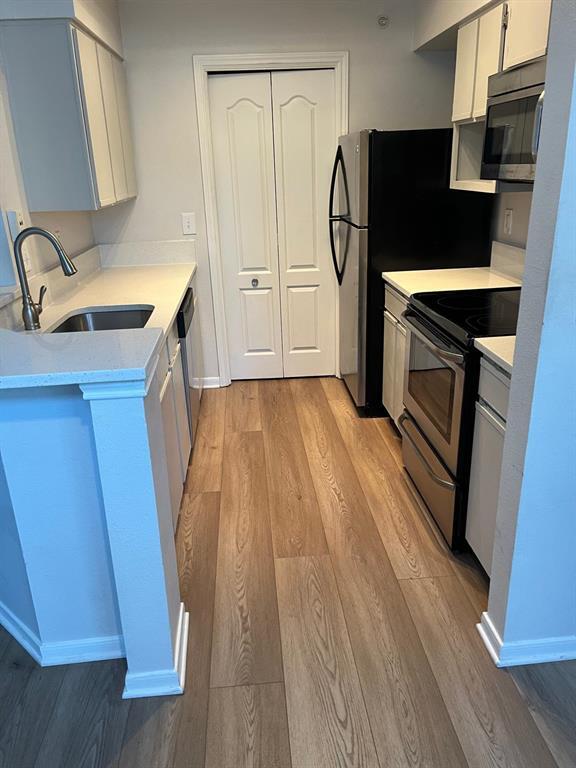 Building Photo - 6000 Shepherd Mountain Cove