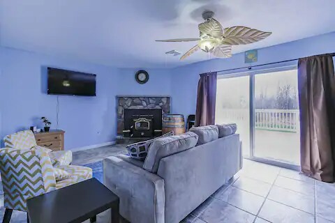 Building Photo - 1019 Cricket Ln