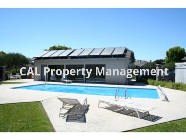 Building Photo - Charming 2BD Home in Gated Community with Pool & Garage