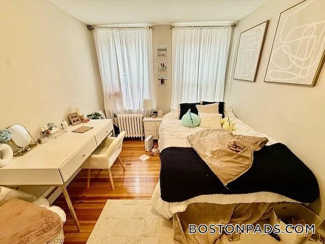 Building Photo - 224 Hanover St