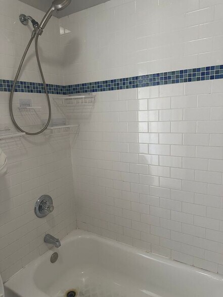 Building Photo - 220-222 Beardsley Street, 2nd Floor