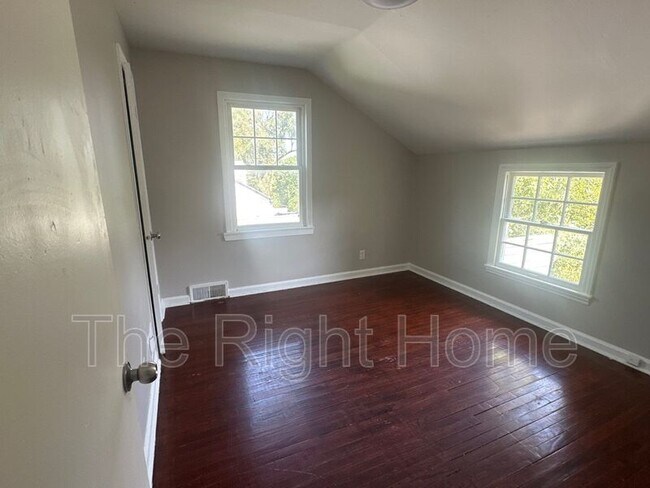 Building Photo - 6735 N 34th St
