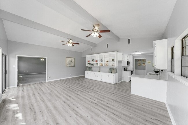 Building Photo - 124 Timbo Trail