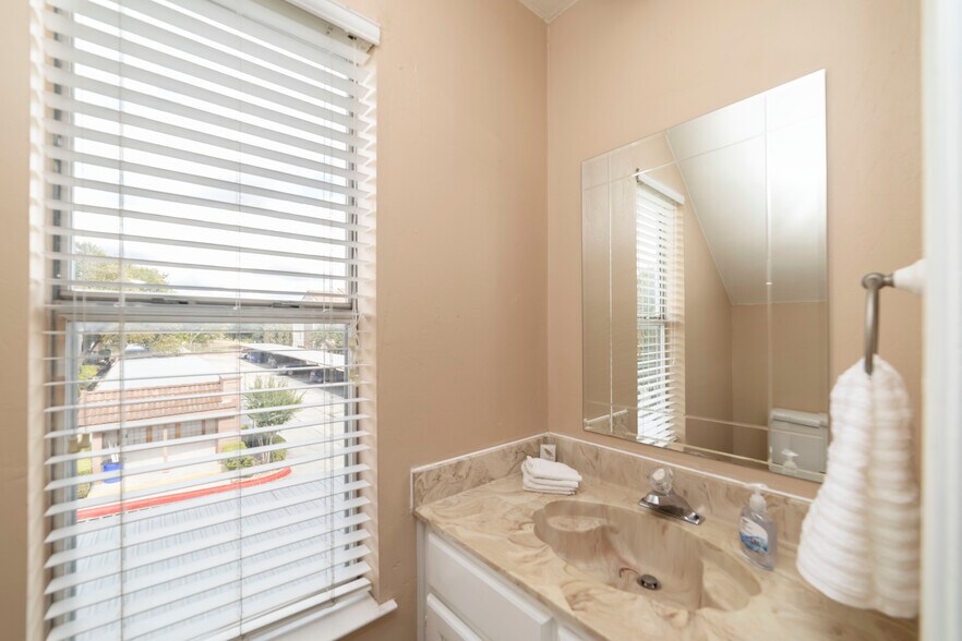 Downstairs half bath - 4107 Medical Dr