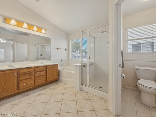 Building Photo - 1037 Blue Lantern Dr