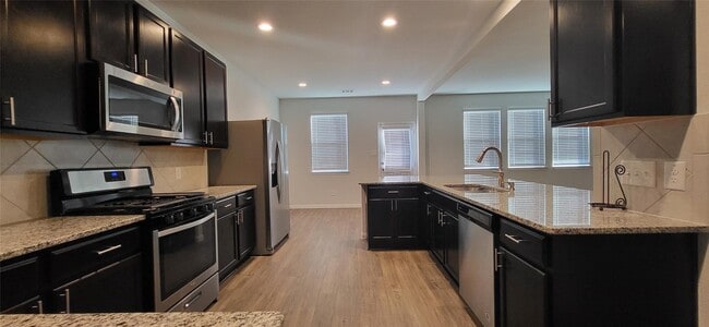 Building Photo - 18703 Cooper Ravine Wy