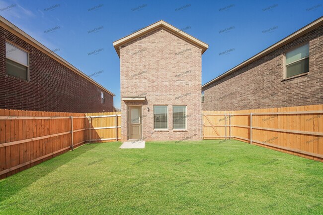 Building Photo - 1938 Wolford Wy