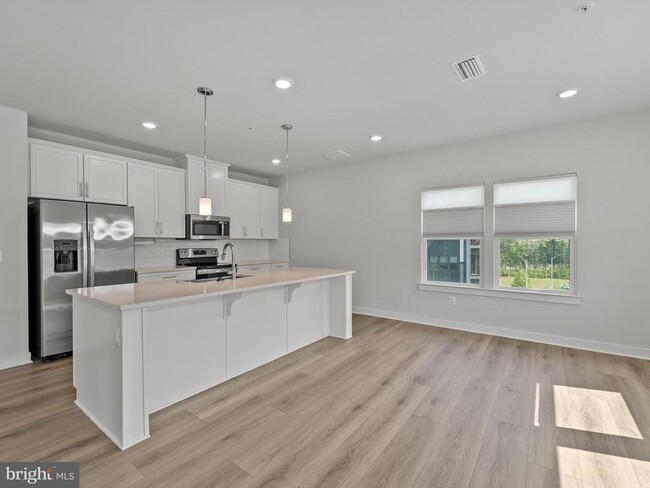 Building Photo - 12865 Mosaic Pk Wy