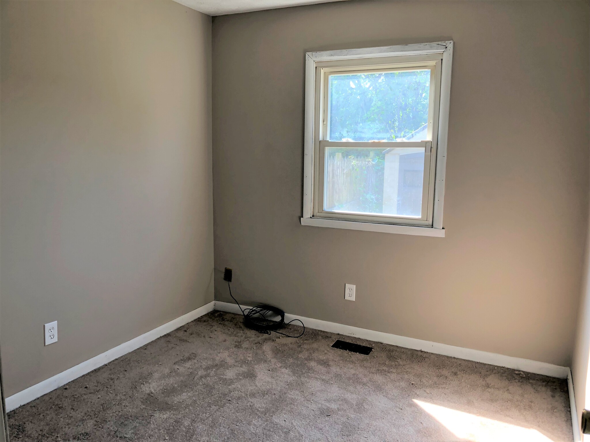 Bedroom - 1831 5th Ave W