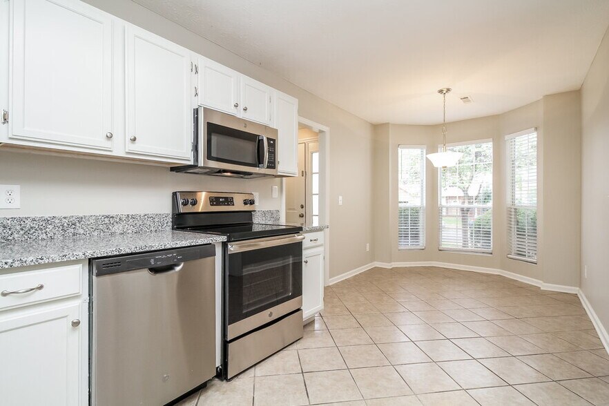 Building Photo - 3308 Milbridge Dr