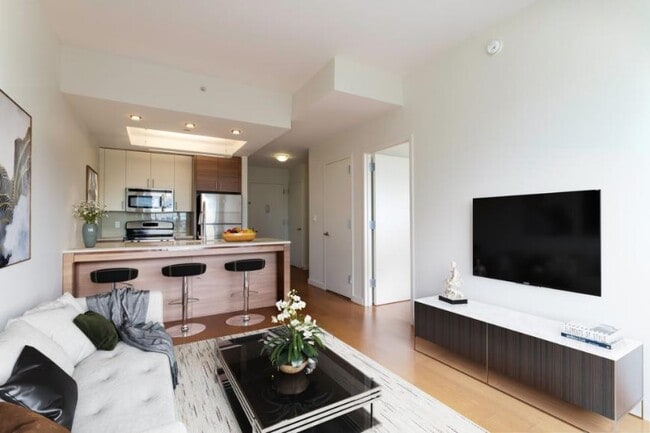 Primary Photo - 0 bedroom in LONG ISLAND CITY NY 11101