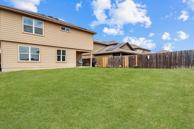 Building Photo - 432 Salt Fork