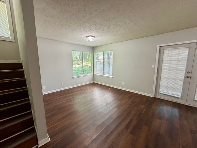 Building Photo - Welcome home!