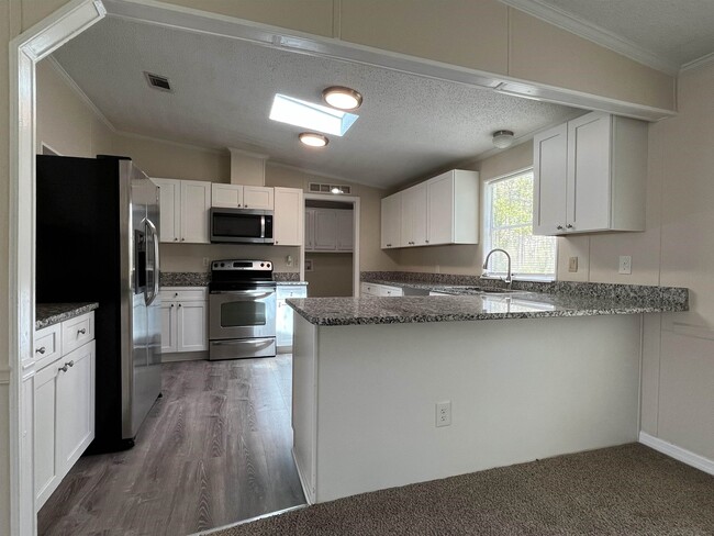 Building Photo - 1340 Thompson Bailey Rd