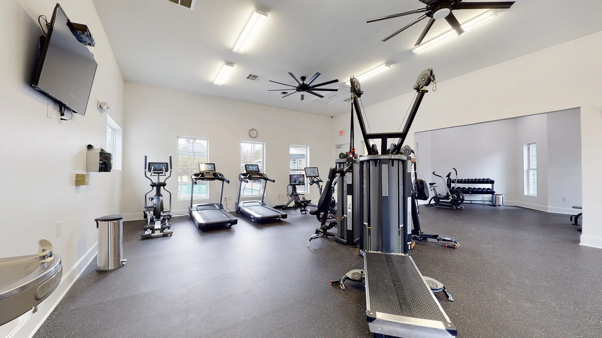 Building Photo - 9015 Kings Grant Dr