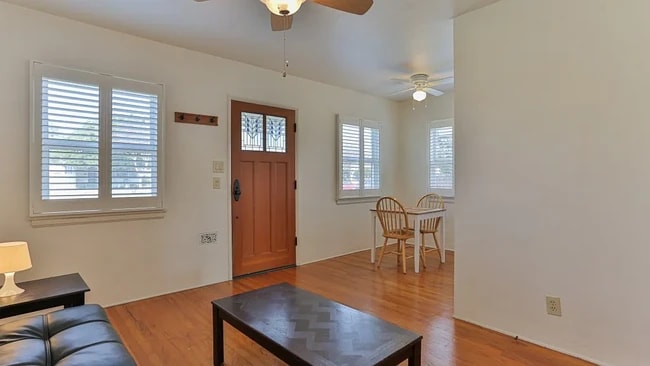 Building Photo - 1310 W Verdugo Ave