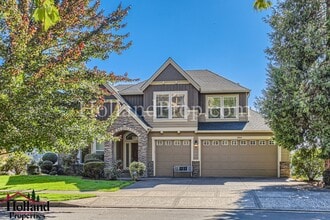 Building Photo - Beautiful 5-Bedroom Retreat with AC, Deck & Breathtaking Views