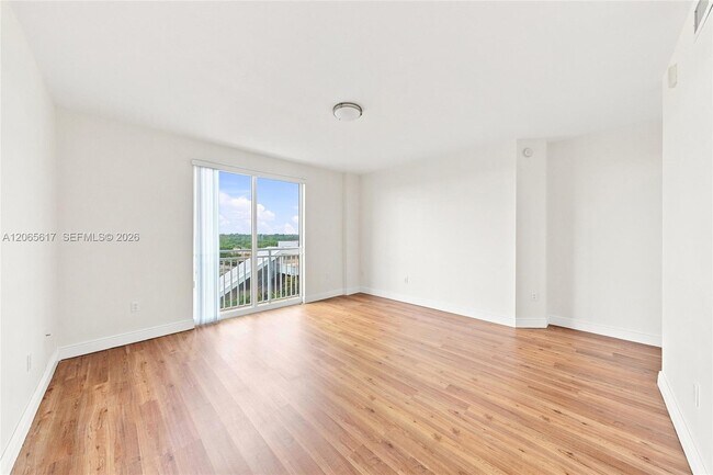 Building Photo - 7275 SW 90th Way