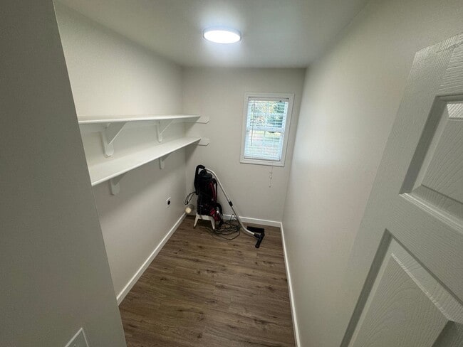 Building Photo - 4308 Shadowmoss Ct