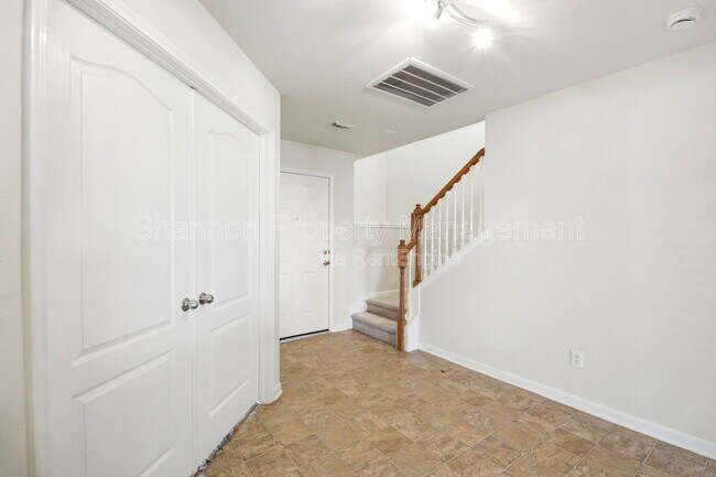 Building Photo - 526 Remington Lodge Ct